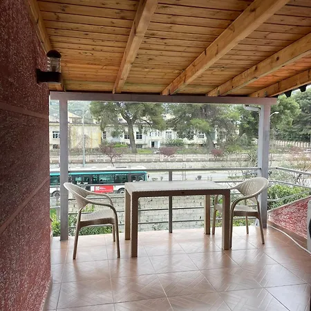 Entryway Homestay